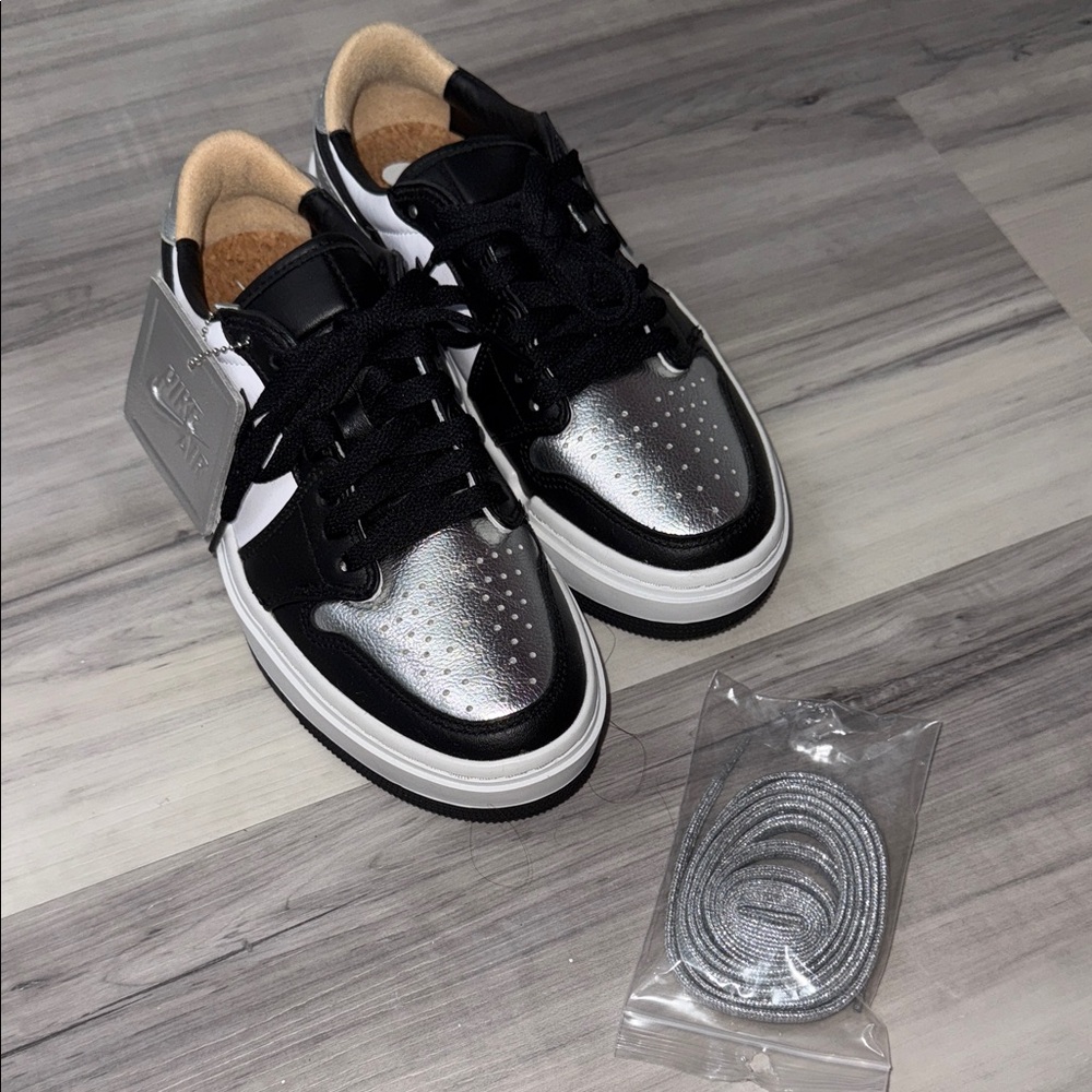 Nike Black and Silver Sneakers with Laces